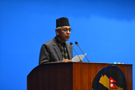 पीडितमाथिको प्रहरी दमनबारे प्रधानमन्त्री र गृहमन्त्रीले जवाफ दिनुपर्छ : सांसद सुवाल